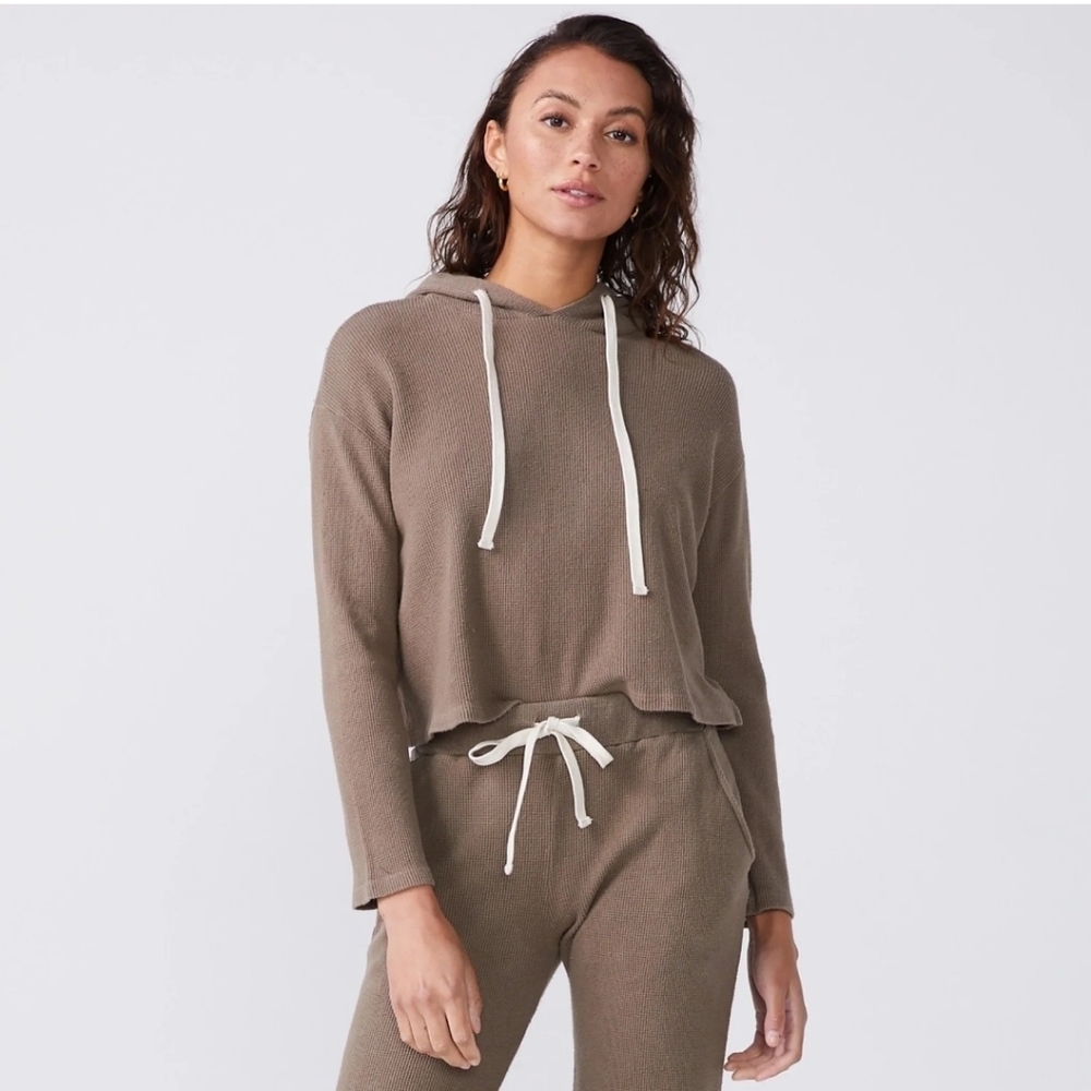 NWT Monrow Brushed Thermal Pullover. Women’s Size XS.